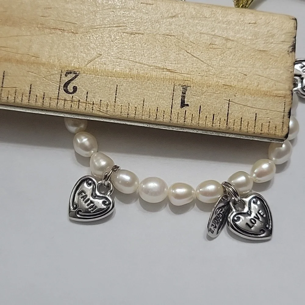 ALEXA'S ANGELS CHILD'S CHARM BRACELET NWT
